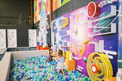 Big_Ball_Pit_Landscape.jpg